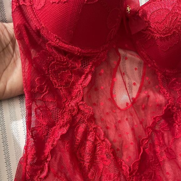 NWT Daisy Fuentes Red Babydoll Lace Lingerie Chemise Bra Small - Picture 3 of 7
